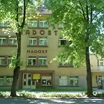Radost Pensión 3*